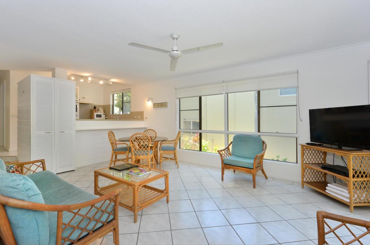 Driftwood Mantaray - Official Onsite Reception And Check In Aparthotel Port Douglas Exterior photo