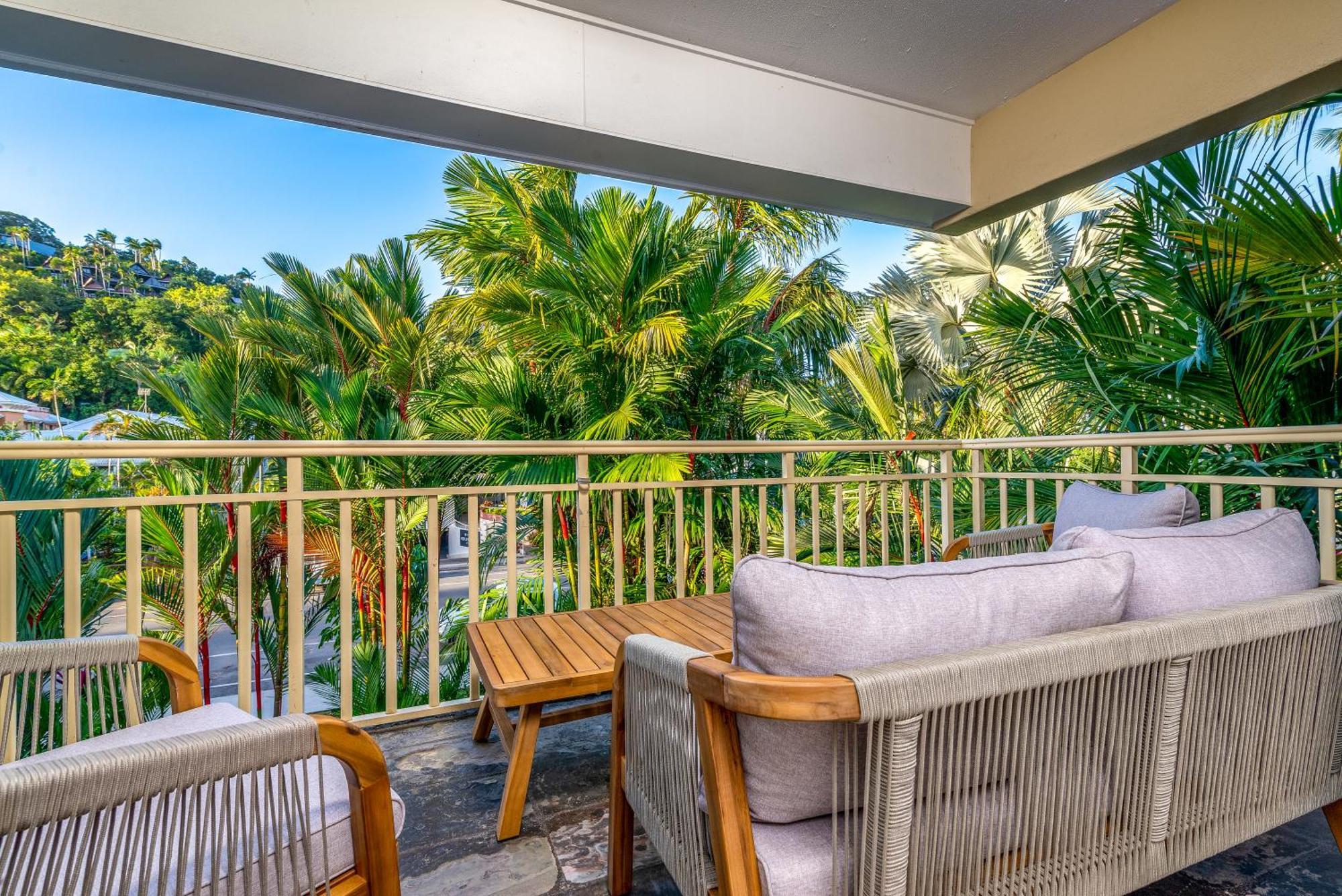 Driftwood Mantaray - Official Onsite Reception And Check In Aparthotel Port Douglas Exterior photo