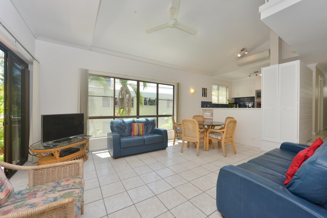 Driftwood Mantaray - Official Onsite Reception And Check In Aparthotel Port Douglas Exterior photo