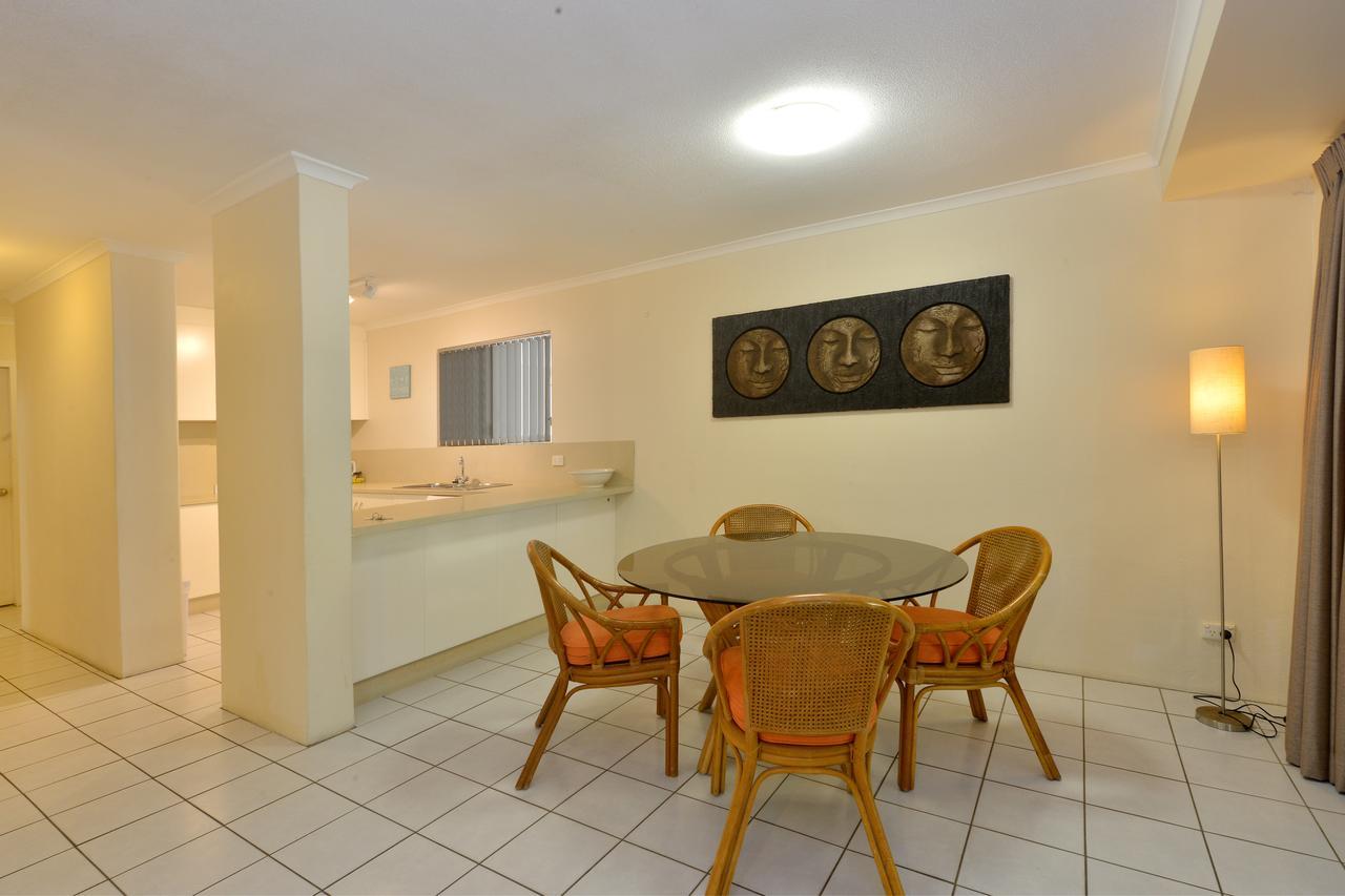 Driftwood Mantaray - Official Onsite Reception And Check In Aparthotel Port Douglas Exterior photo