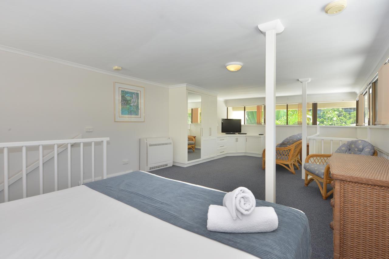 Driftwood Mantaray - Official Onsite Reception And Check In Aparthotel Port Douglas Exterior photo